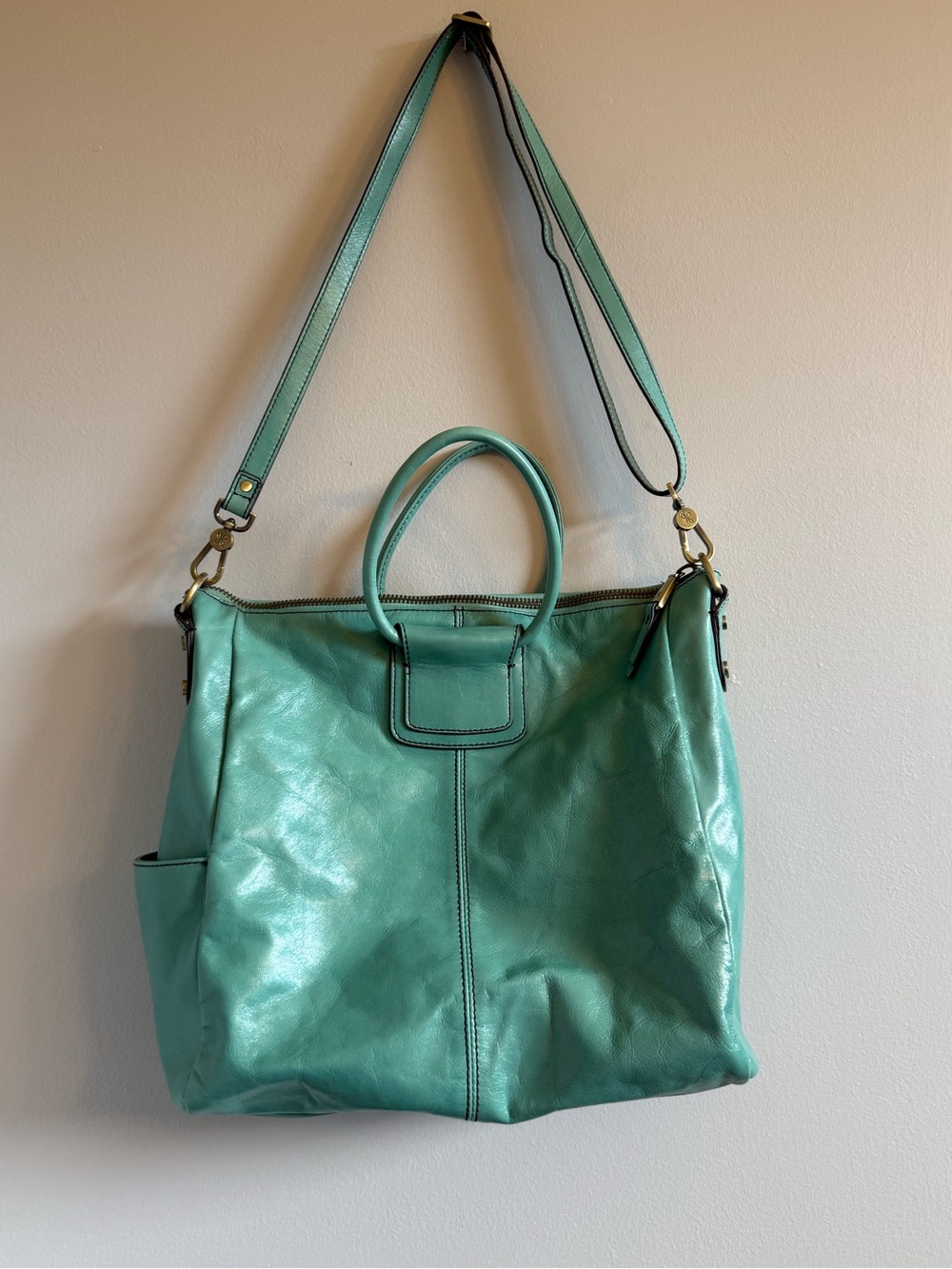 HOBO Sheila large satchel in EUC, teal/aqua